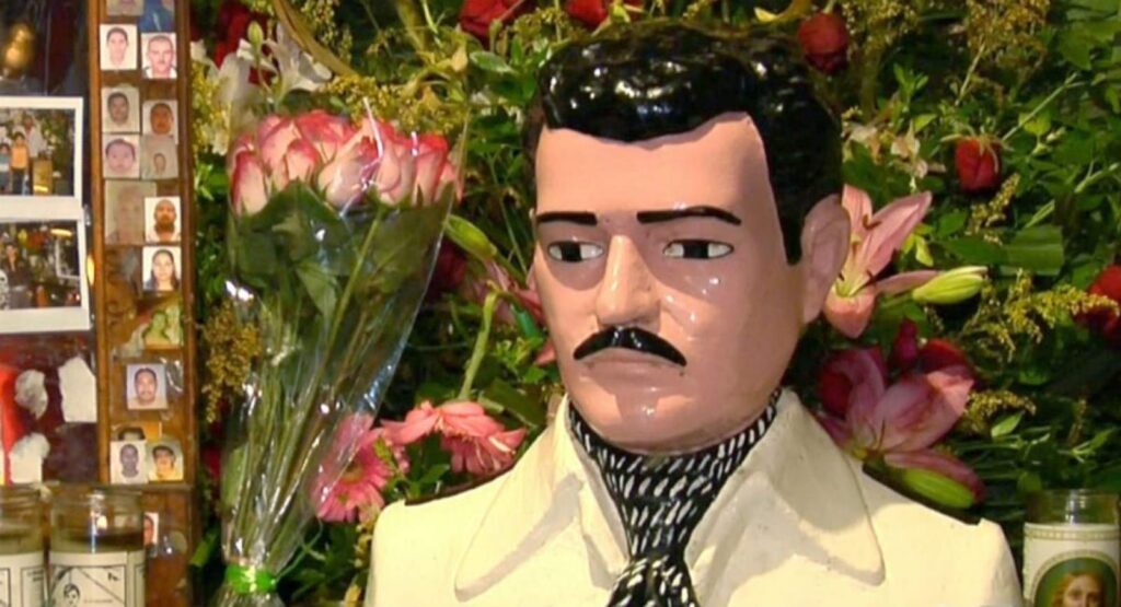 Narcocultura en México y como se relaciona con los corridos bélicos.